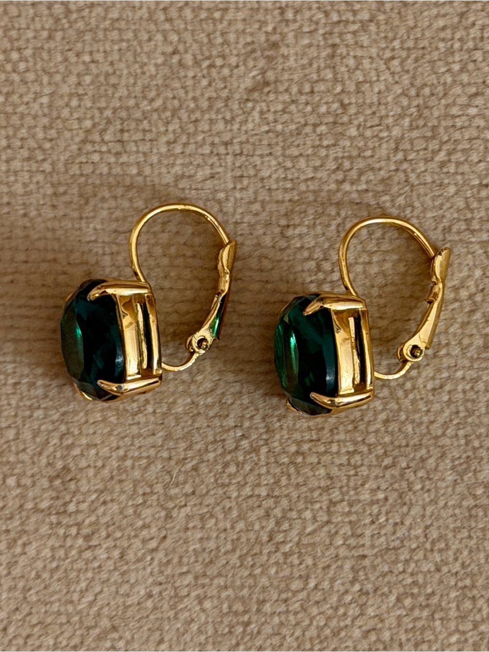Kate Spade ♠️ New York emerald green jewel earrings - Picture 2 of 5